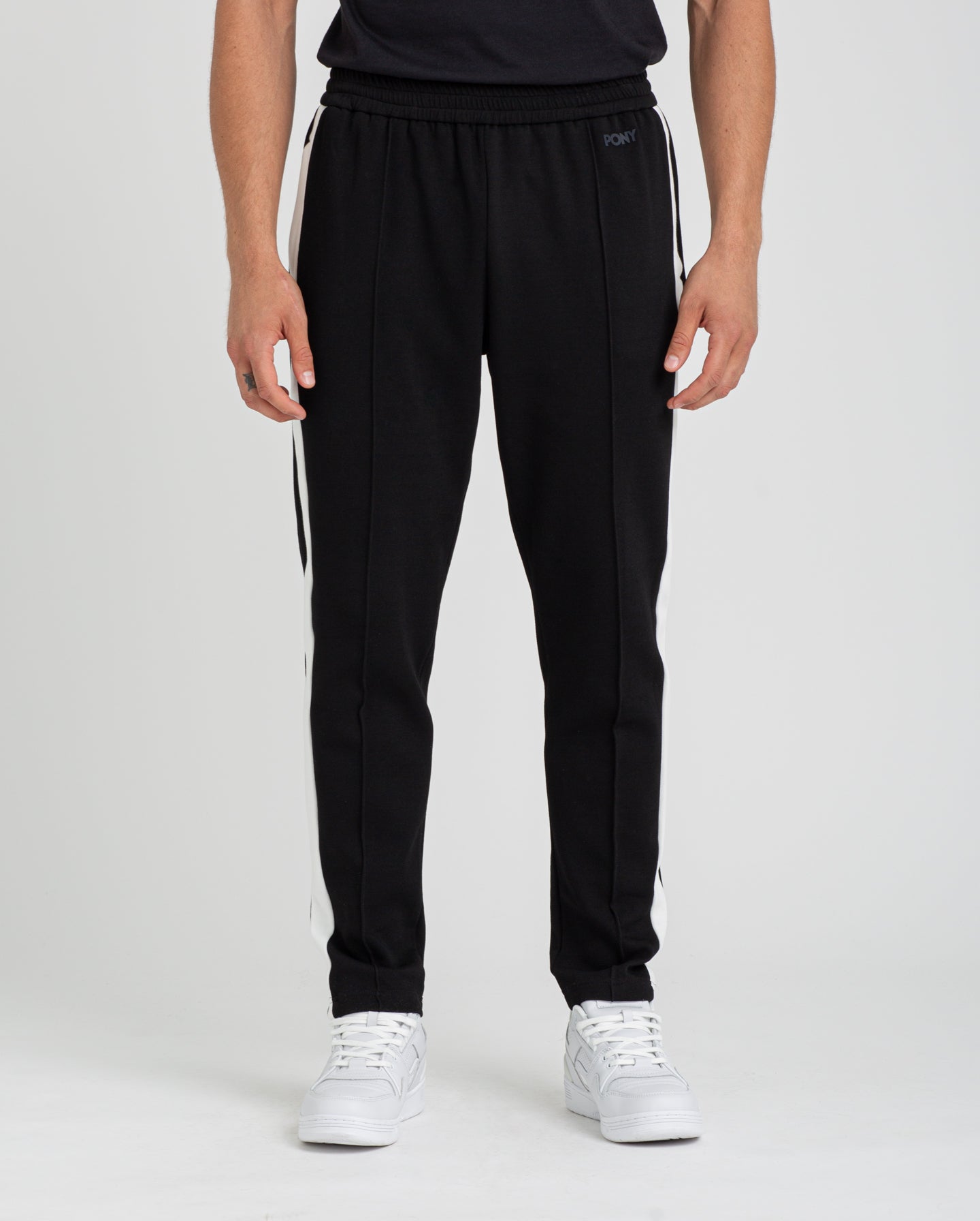 BLACK TRACK PANT